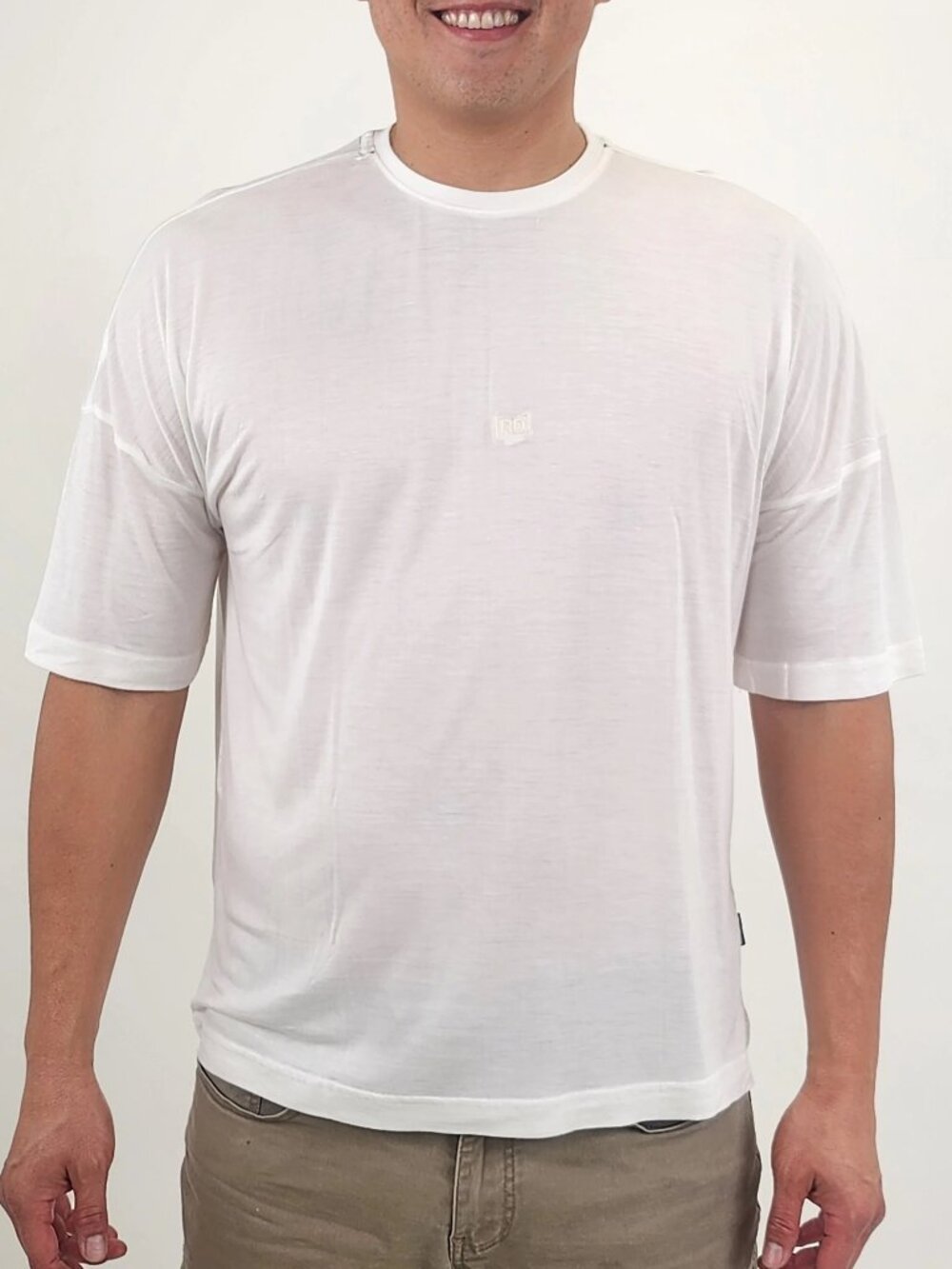 Reese De Luca White Drop Shoulder Short Sleeve T-Shirt/15530